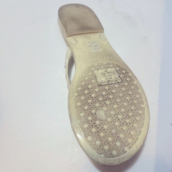 AMPUTEE RIGHT SHOE ONLY Tory Burch Studded Jelly Thong Sandals Sz 7 ONE SHOE - Picture 6 of 6
